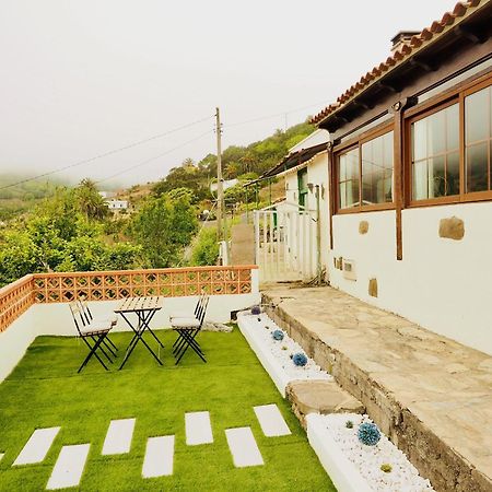 Holiday House Cruz De Tierno Agulo Luaran gambar
