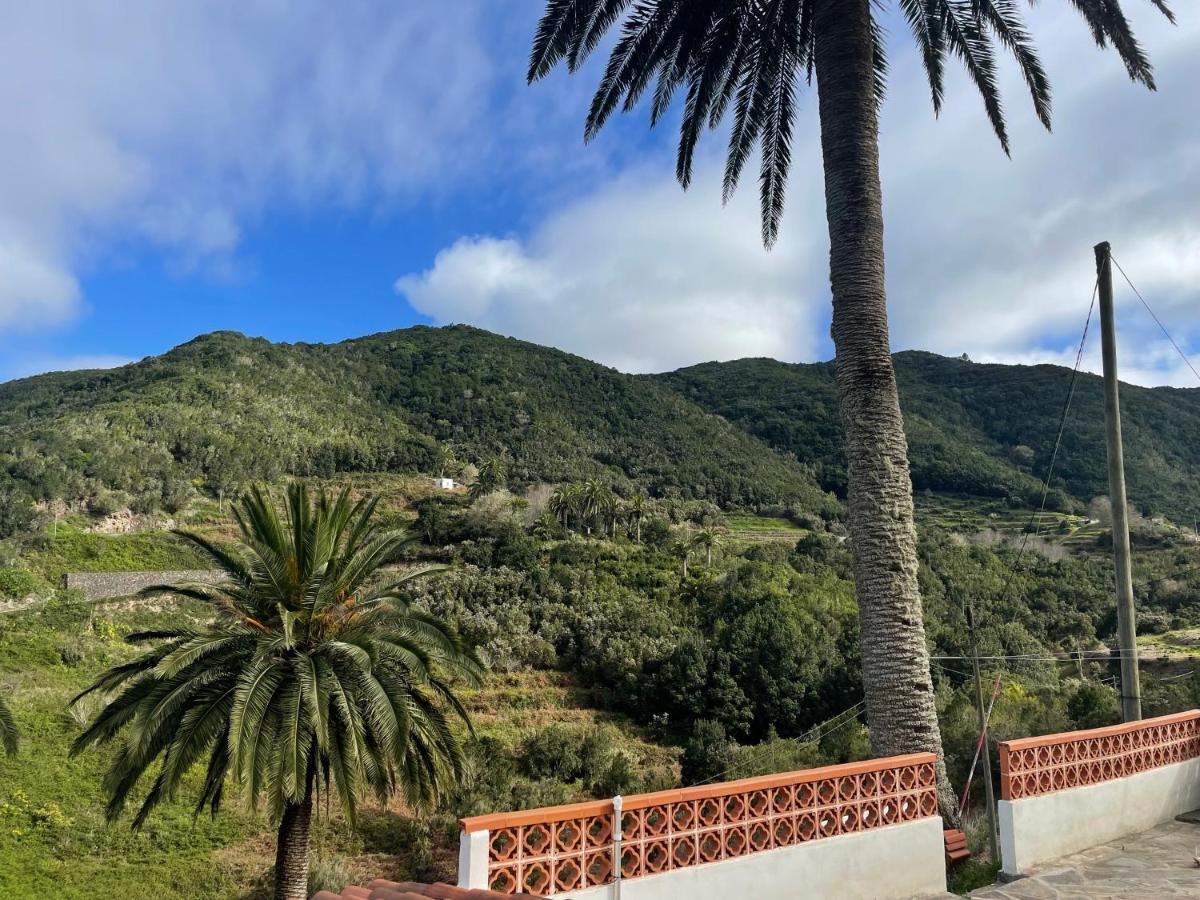 Holiday House Cruz De Tierno Agulo Luaran gambar