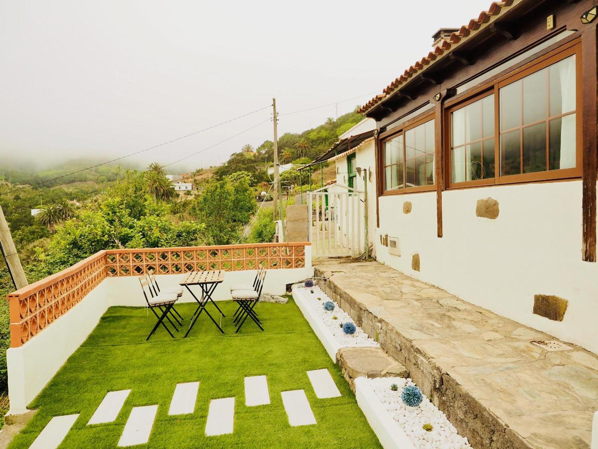 Holiday House Cruz De Tierno Agulo Luaran gambar